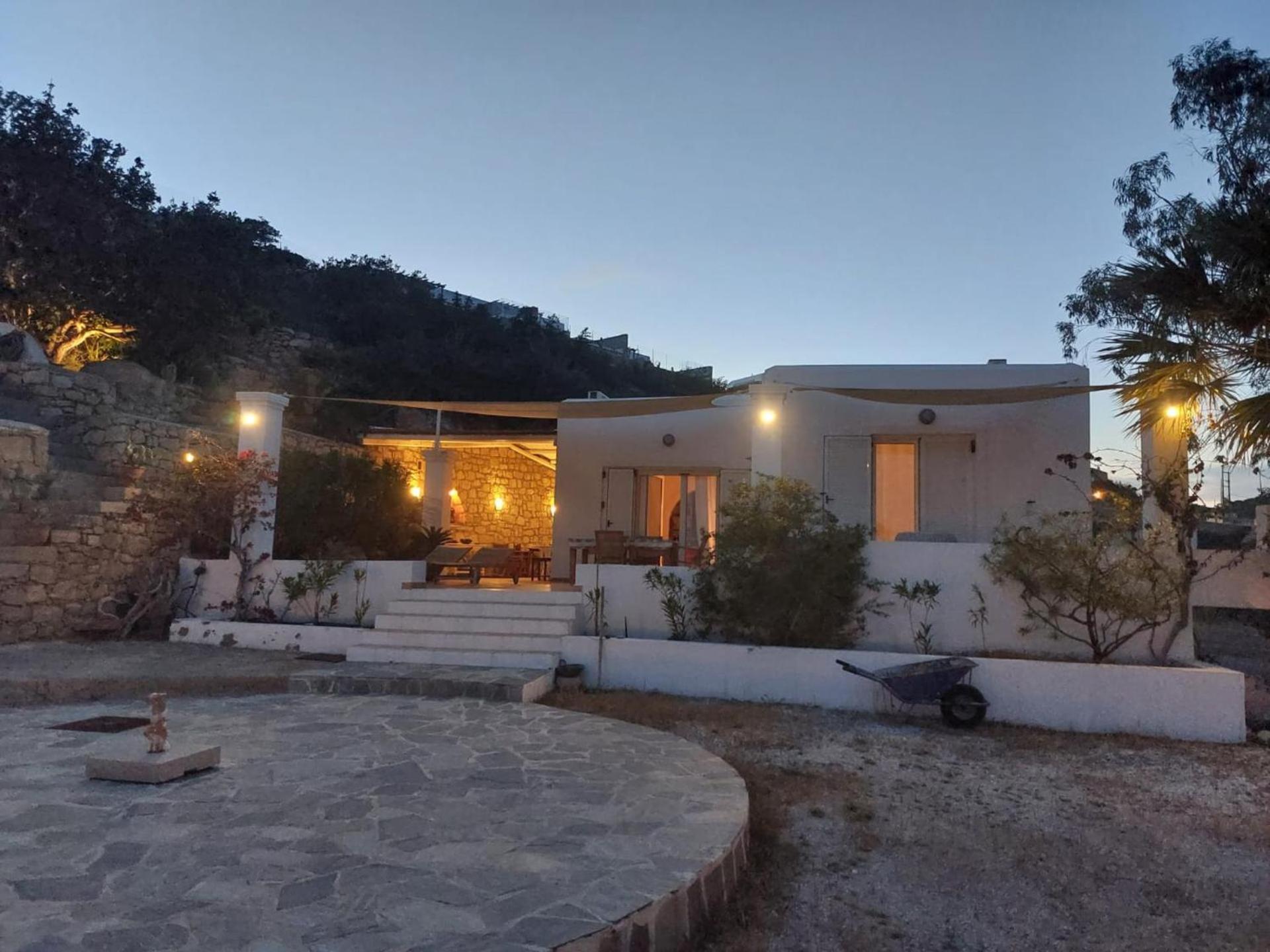 Tranquil Villa With Sea View In Ammopi Karpathos Amoopi Exterior photo